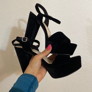 Velvet Nine West heels